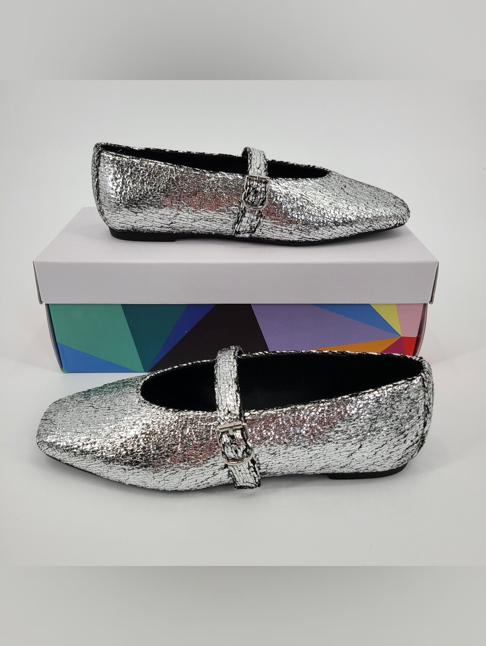 Katy Perry Collections Distressed Silver Metallic Mary Jane Flats Size 6.5